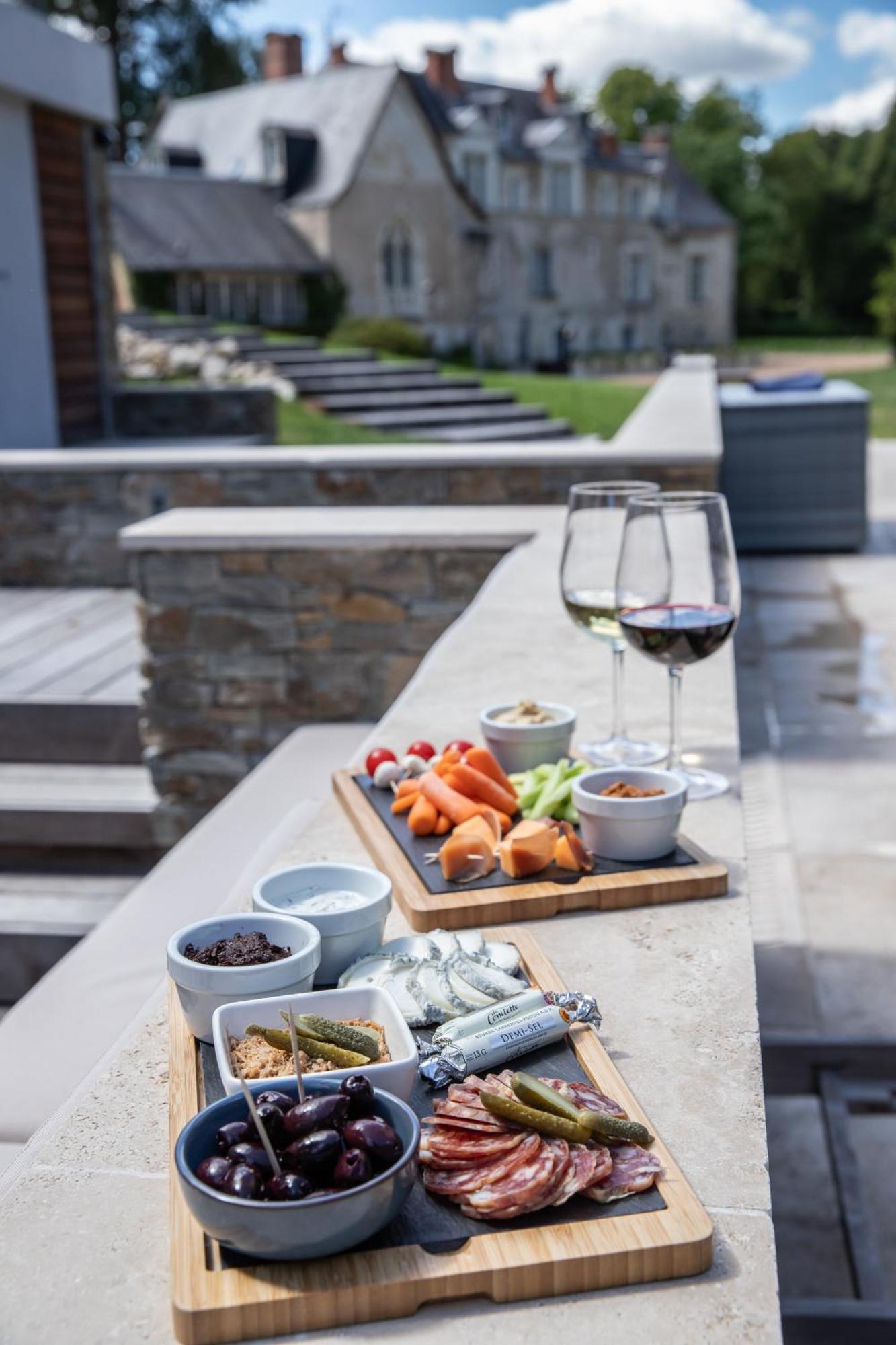 Domaine De La Commanderie De Hotel 4*