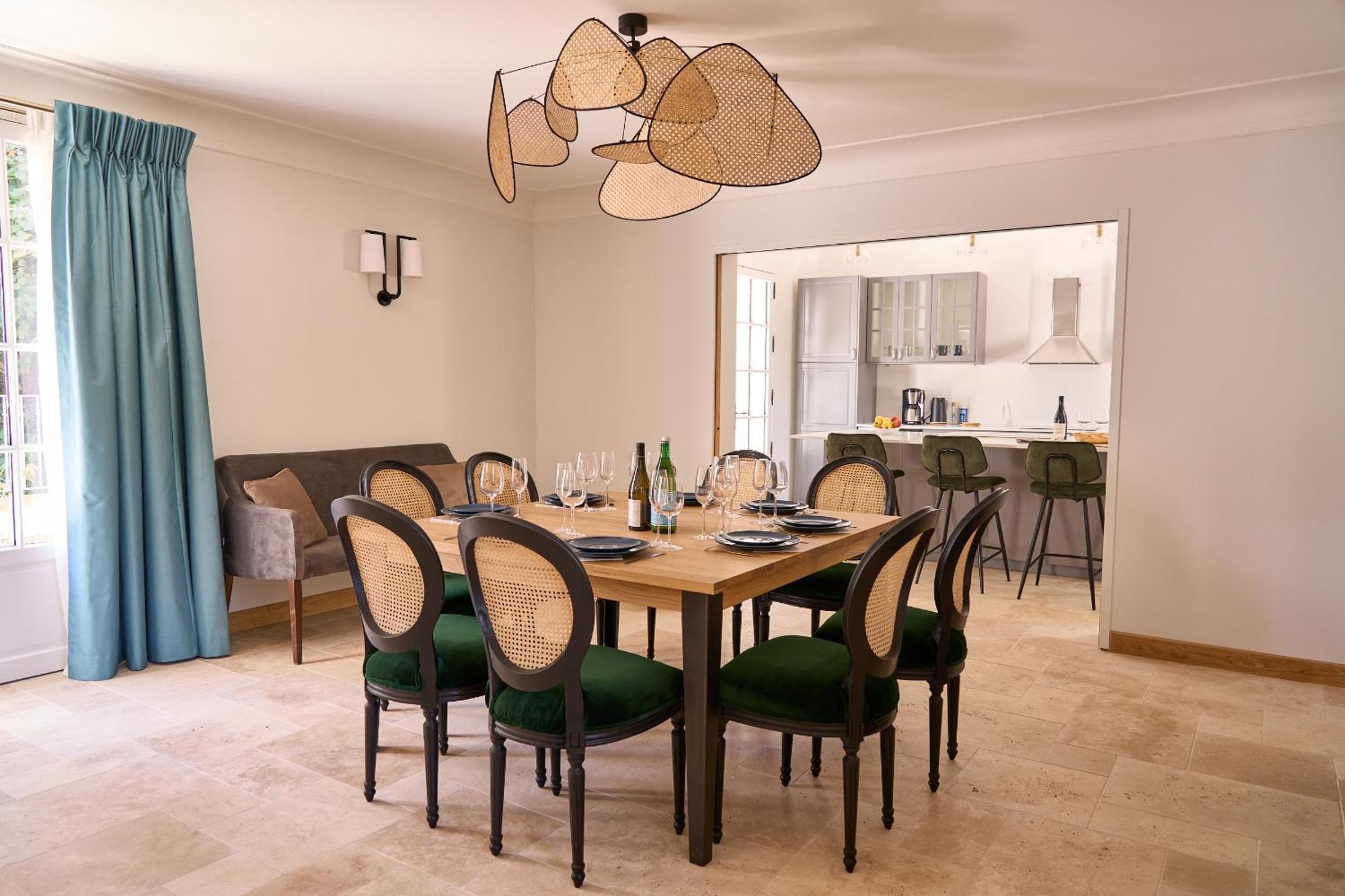 Domaine De La Commanderie De Hotel 4*