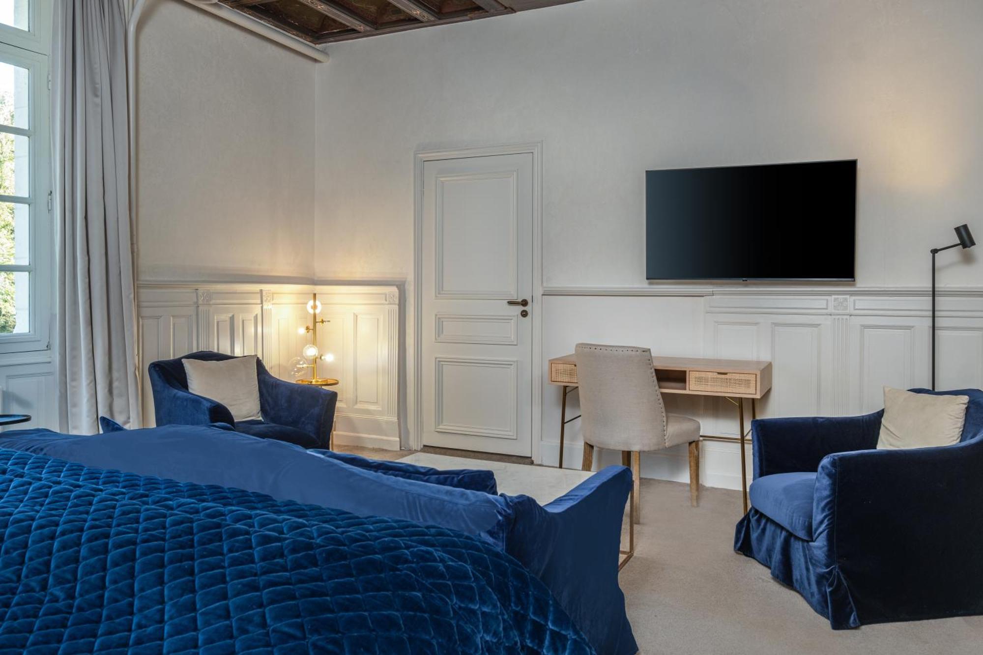 Hotel La Commanderie De 4*